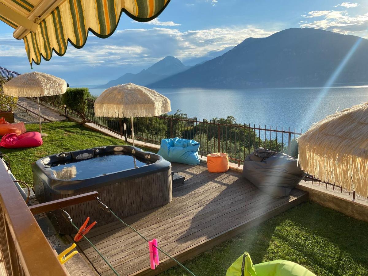 Appartamenti Iride Brenzone sul Garda Exterior foto