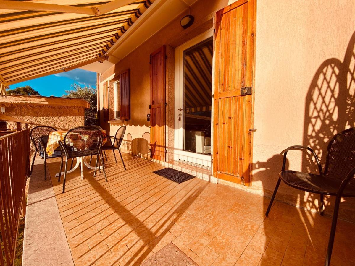 Appartamenti Iride Brenzone sul Garda Exterior foto