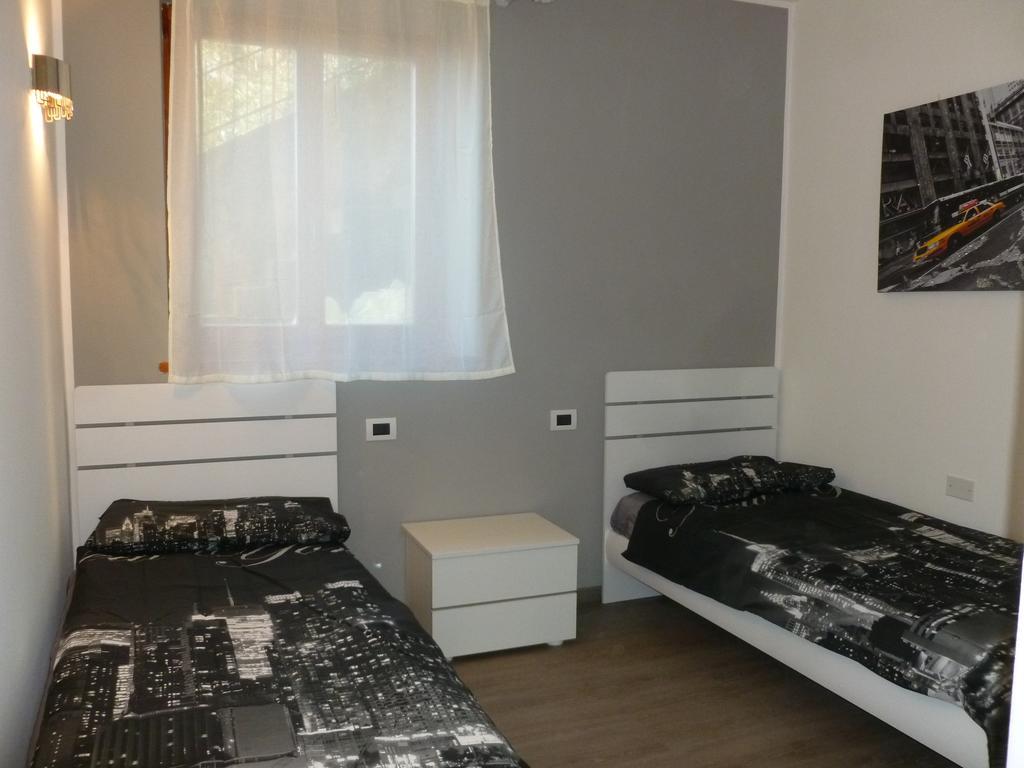 Appartamenti Iride Brenzone sul Garda Exterior foto