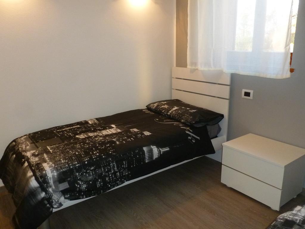 Appartamenti Iride Brenzone sul Garda Exterior foto