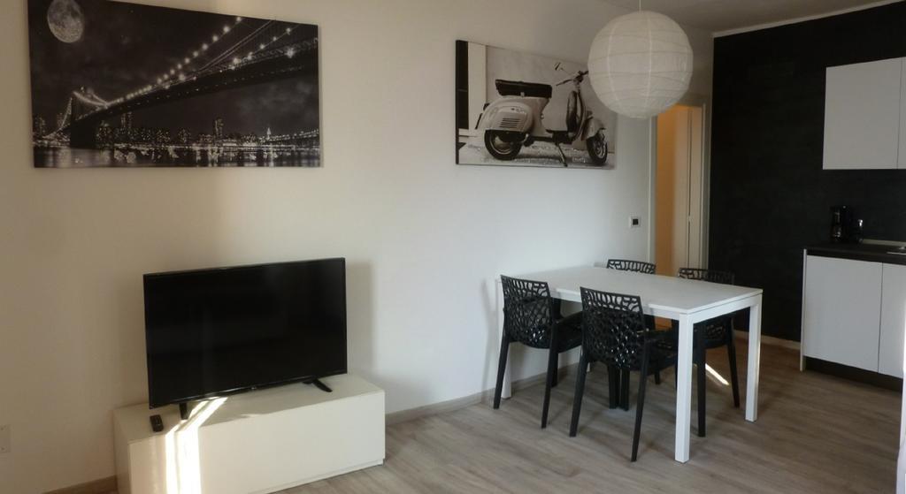 Appartamenti Iride Brenzone sul Garda Exterior foto